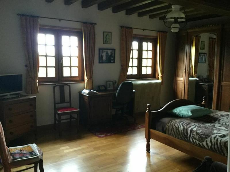 Propriété - 250 m² - 9 pièces