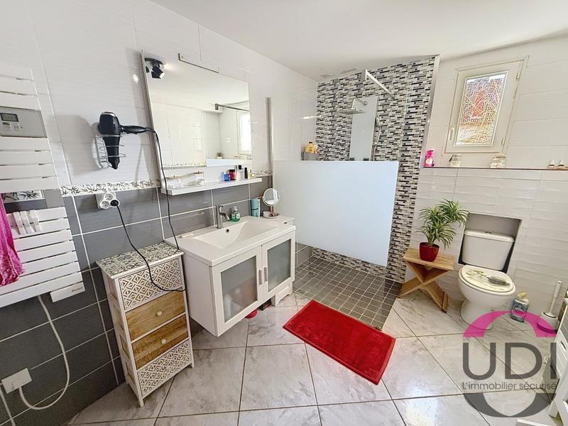 Pavillon - 122 m² - 5 pièces