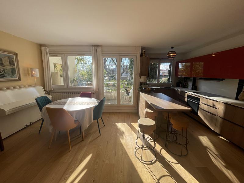 Appartement - 72 m² - 3 pièces