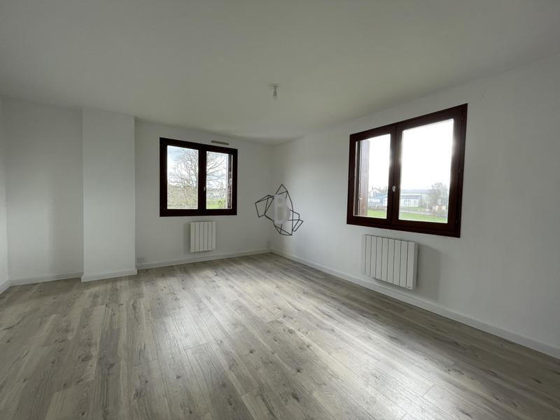 Appartement - 90 m² - 4 pièces