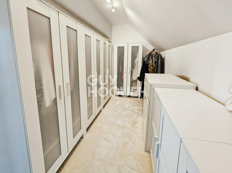 Maison - 144 m² - 5 pièces