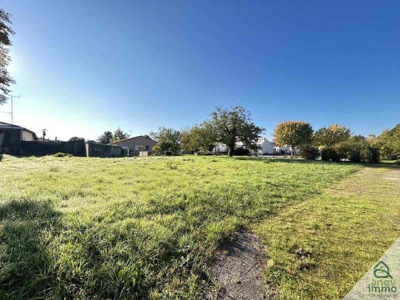 Terrain constructible - 1 376 m²