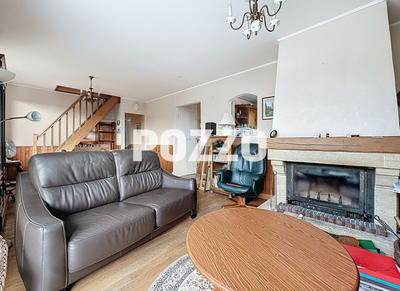 Maison - 95 m² - 6 pièces