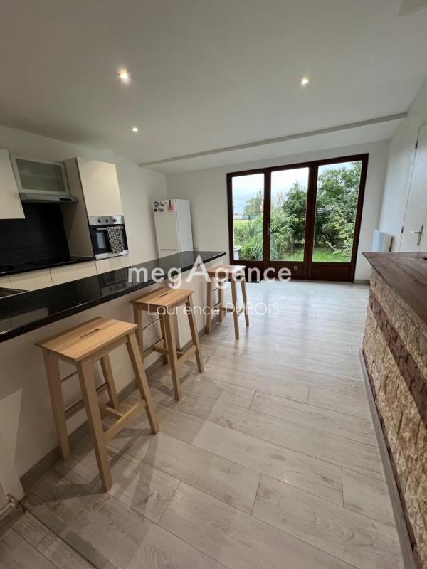 Maison - 98 m² - 5 pièces