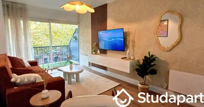 Chambre - 9 m² - 1 pièce