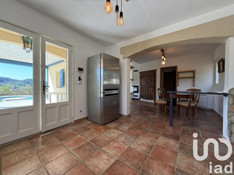 Maison - 200 m² - 7 pièces