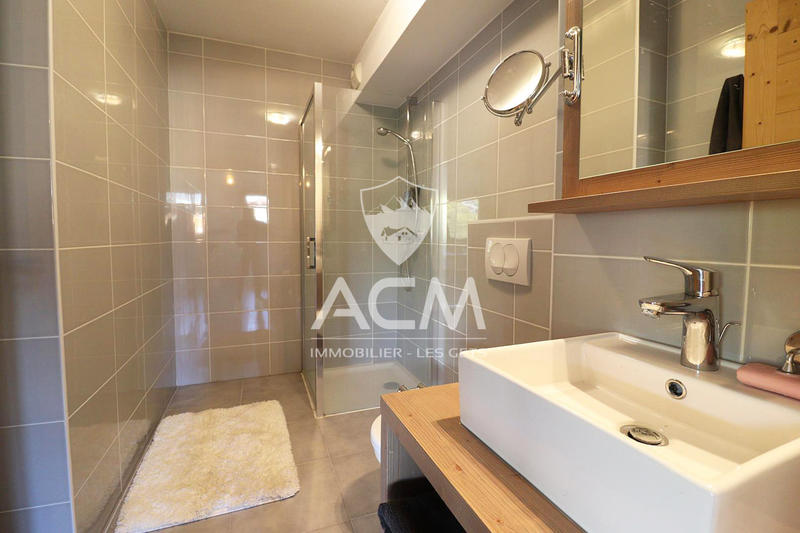 Appartement - 84 m² - 4 pièces