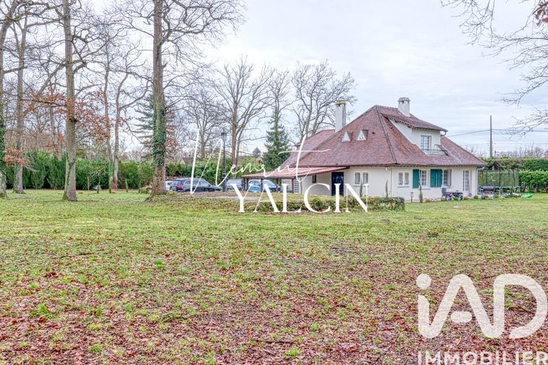 Maison - 195 m² - 7 pièces