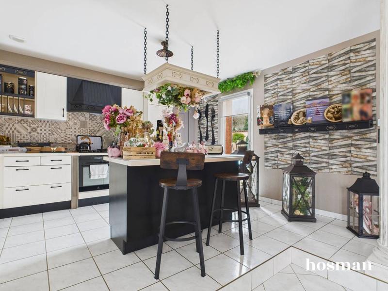 Maison - 130 m² - 5 pièces