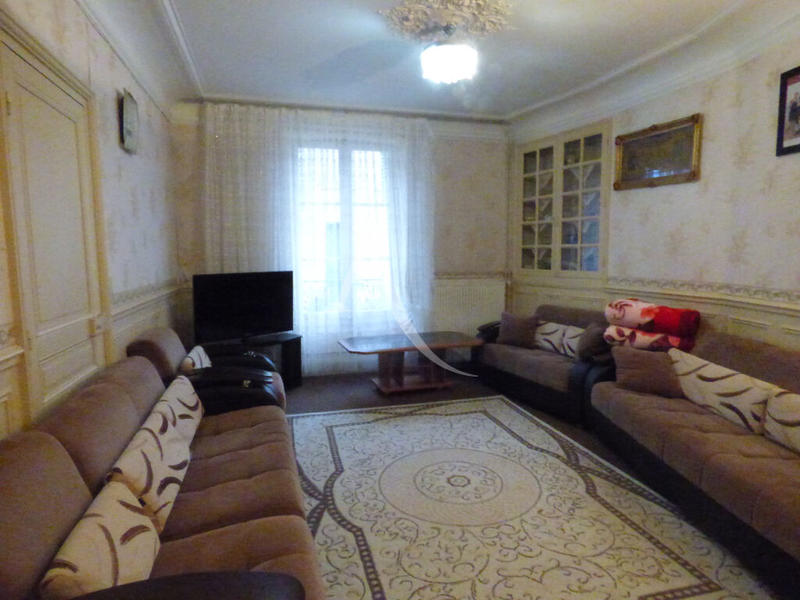 Maison - 97 m² - 5 pièces