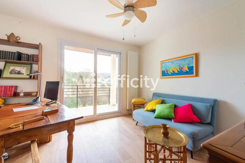 Maison - 173 m² - 6 pièces