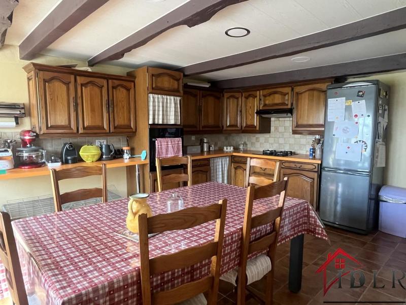 Propriété - 104 m² - 4 pièces