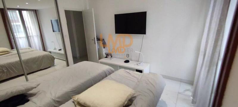 Appartement - 92 m² - 5 pièces