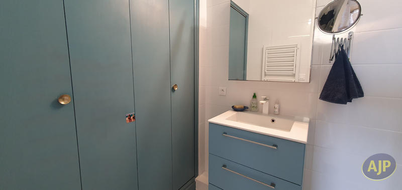 Appartement - 80 m² - 3 pièces