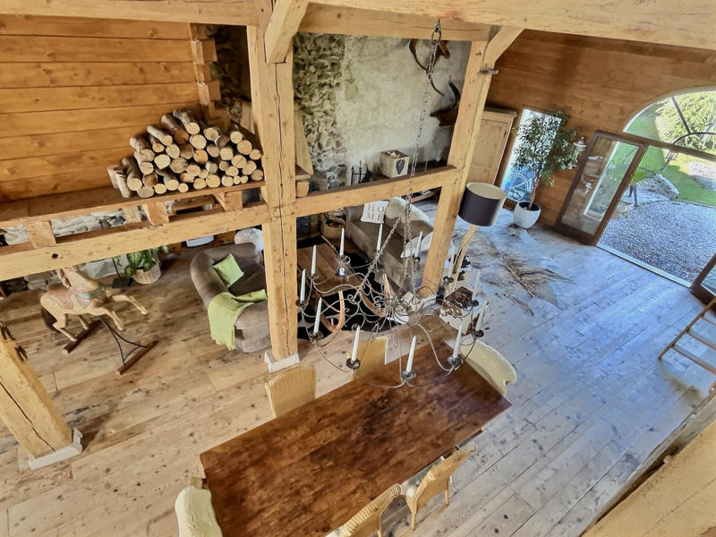 Maison de village - 242 m² - 7 pièces