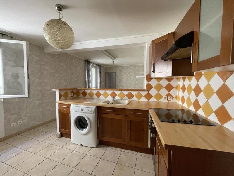 Immeuble - 195 m² - 10 pièces