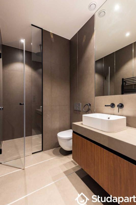 Appartement - 180 m² - 7 pièces