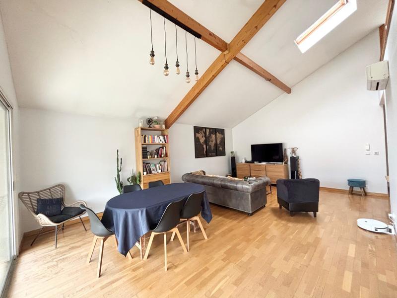 Appartement - 121 m² - 4 pièces