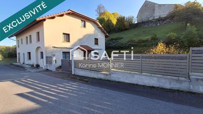 Maison - 333 m² - 10 pièces