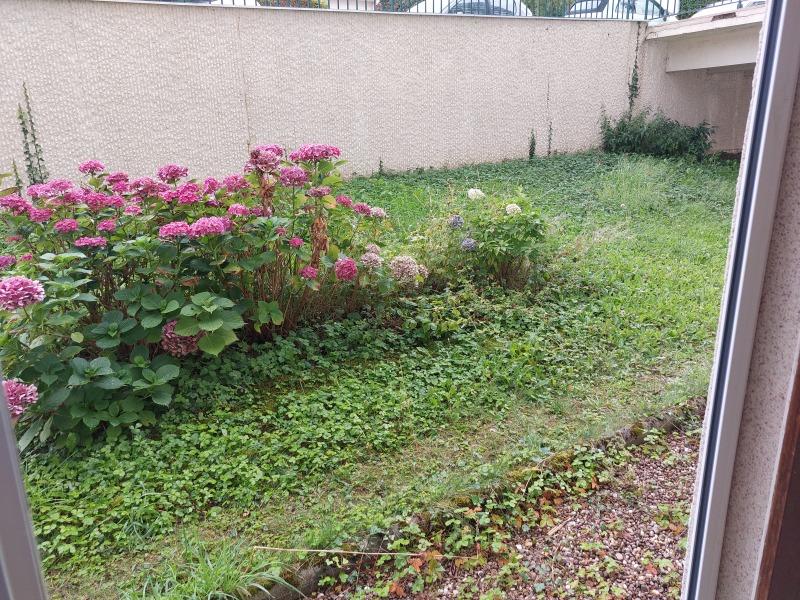 Studio - 24 m² - 1 pièce