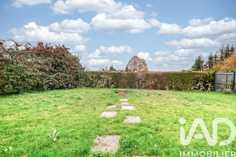 Maison - 99 m² - 5 pièces