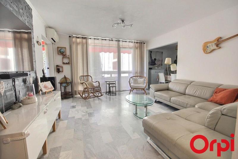 Appartement - 82 m² - 4 pièces