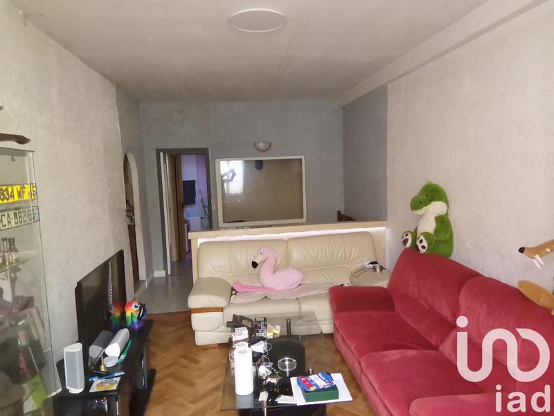 Maison - 198 m² - 7 pièces