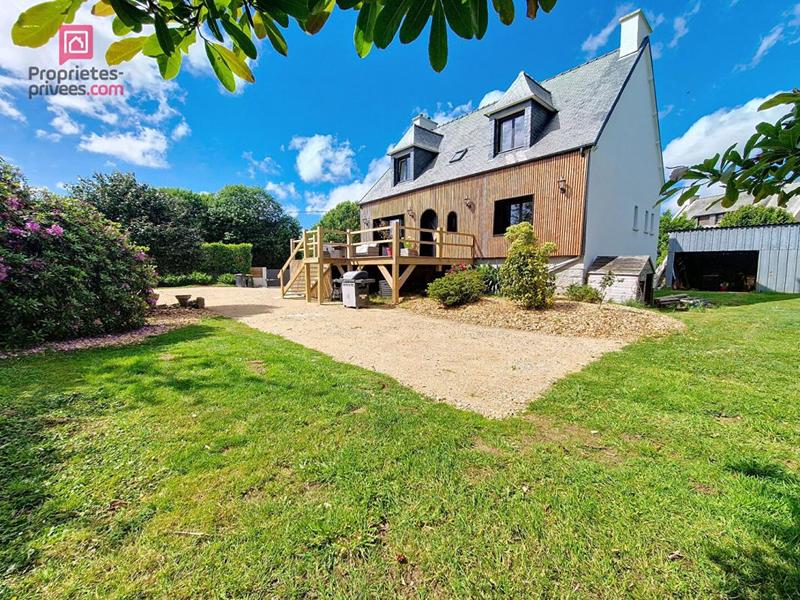 Maison - 150 m² - 8 pièces