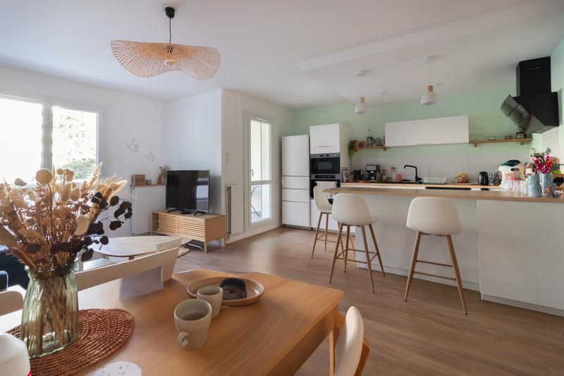 Appartement - 80 m² - 4 pièces