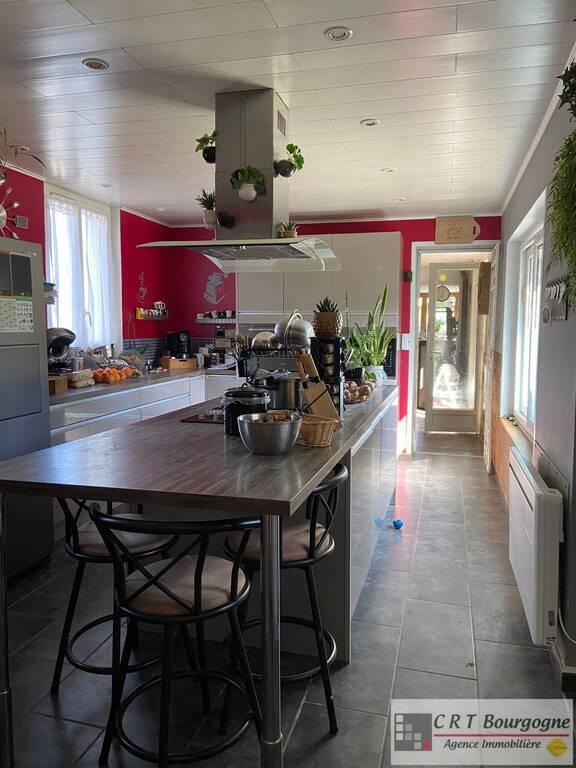 Maison ancienne - 115 m² - 4 pièces