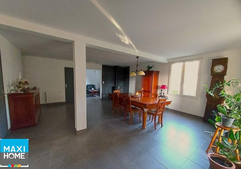 Maison - 89 m² - 5 pièces