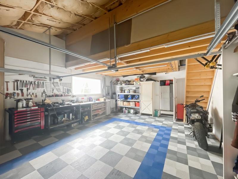 Maison - 187 m² - 5 pièces