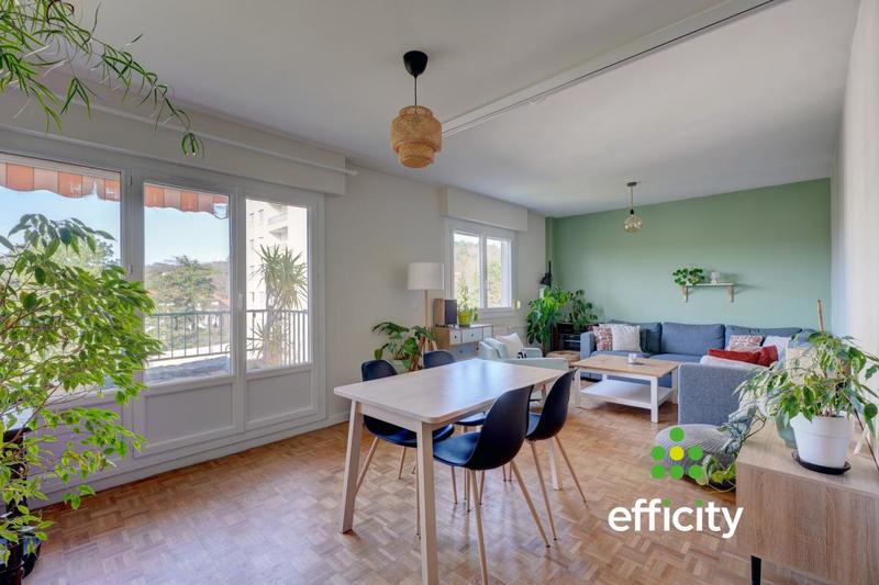 Appartement - 85 m² - 4 pièces