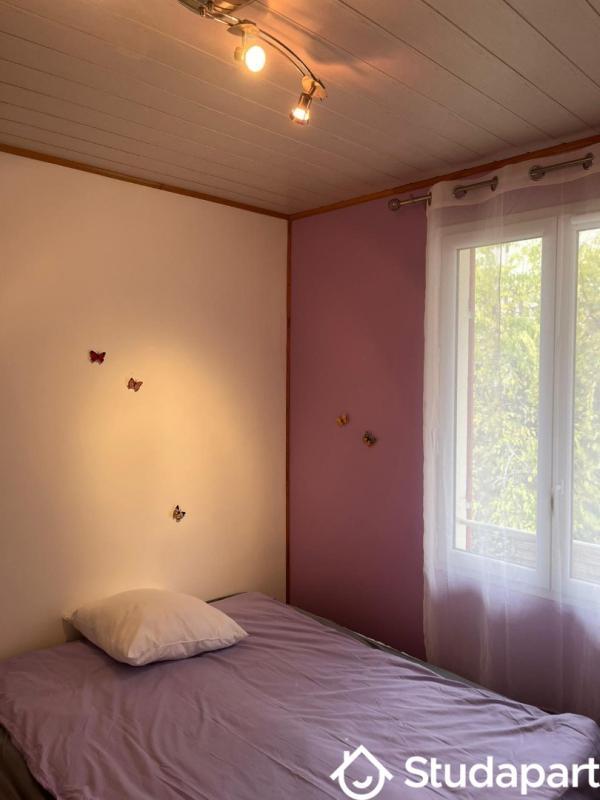 Chambre - 15 m² - 1 pièce