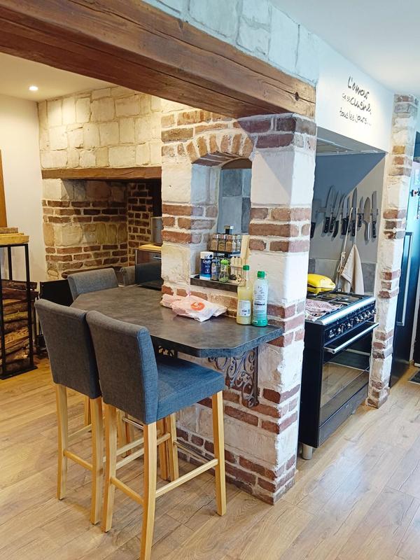 Maison - 262 m² - 12 pièces