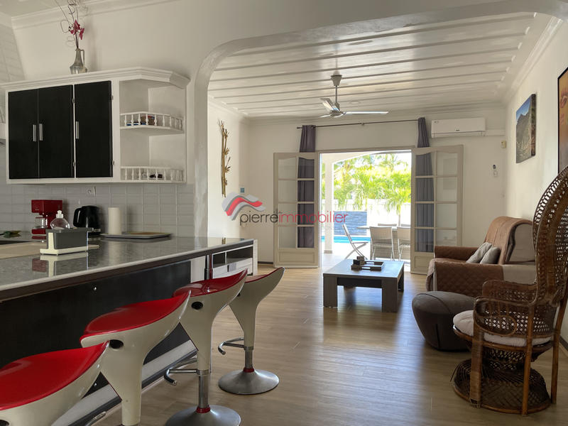 Maison - 86 m² - 4 pièces