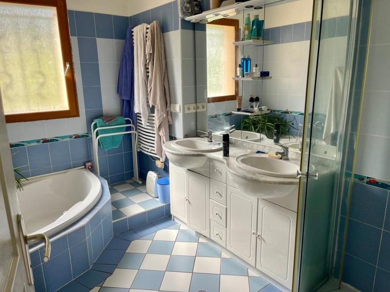 Maison - 175 m² - 5 pièces