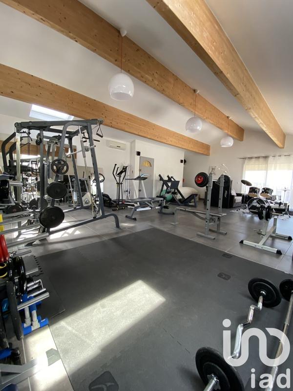 Maison - 180 m² - 5 pièces