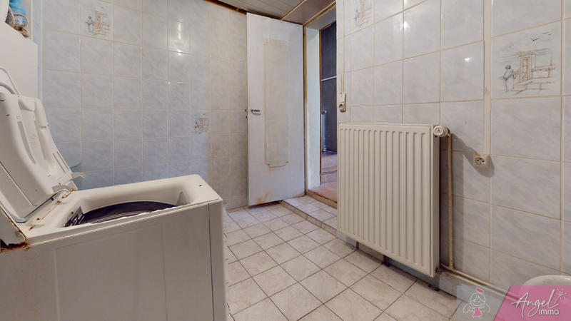 Maison - 168 m² - 8 pièces