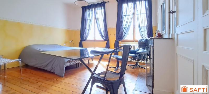 Maison - 269 m² - 8 pièces