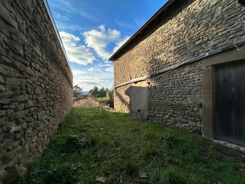 Maison - 910 m² - 15 pièces