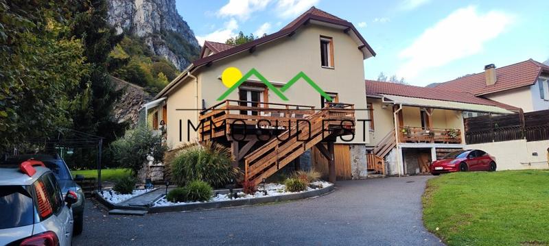 Maison - 175 m² - 4 pièces