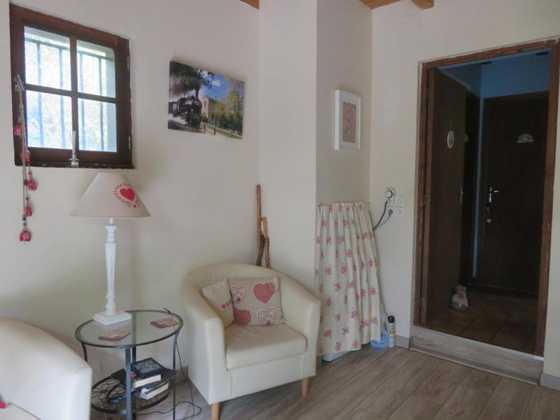 Maison - 77 m² - 7 pièces