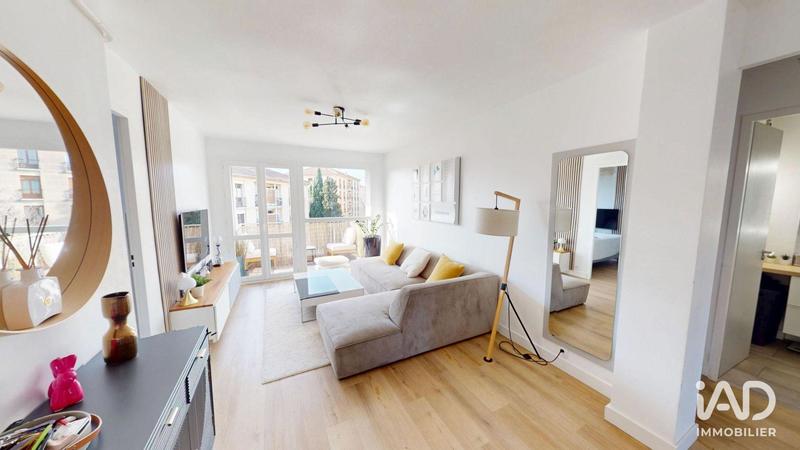 Appartement - 66 m² - 4 pièces