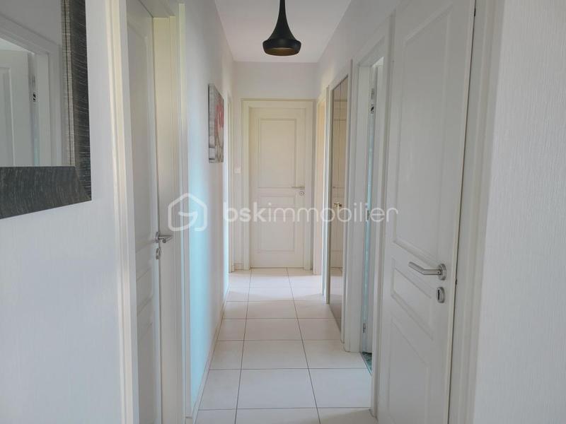 Maison traditionnelle - 120 m² - 7 pièces