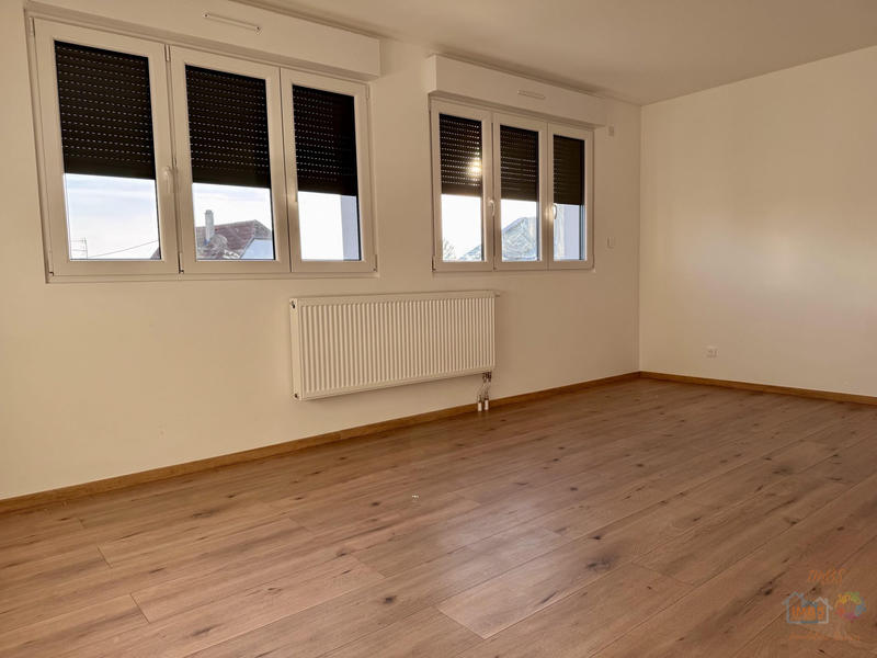 Maison - 183 m² - 6 pièces