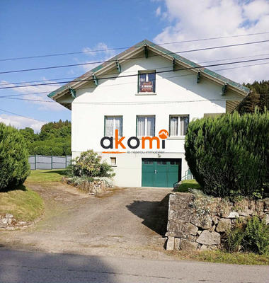 Maison - 100 m² - 5 pièces