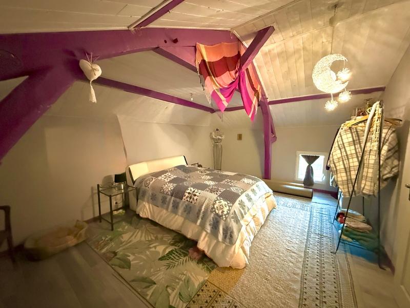 Maison - 353 m² - 12 pièces