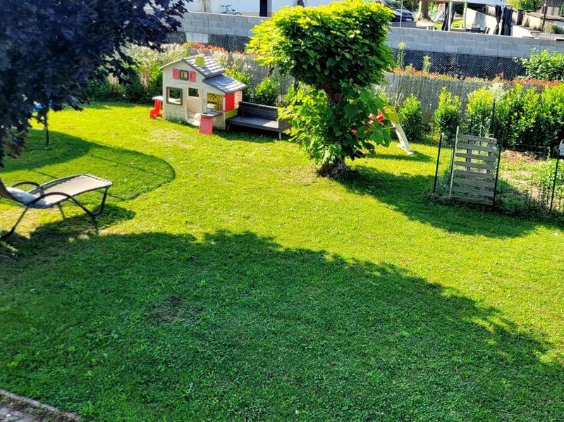 Maison - 265 m² - 12 pièces