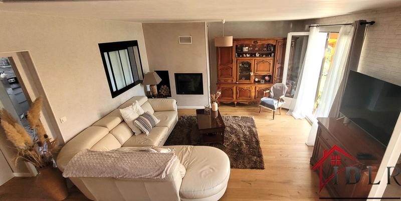 Demeure - 124 m² - 5 pièces